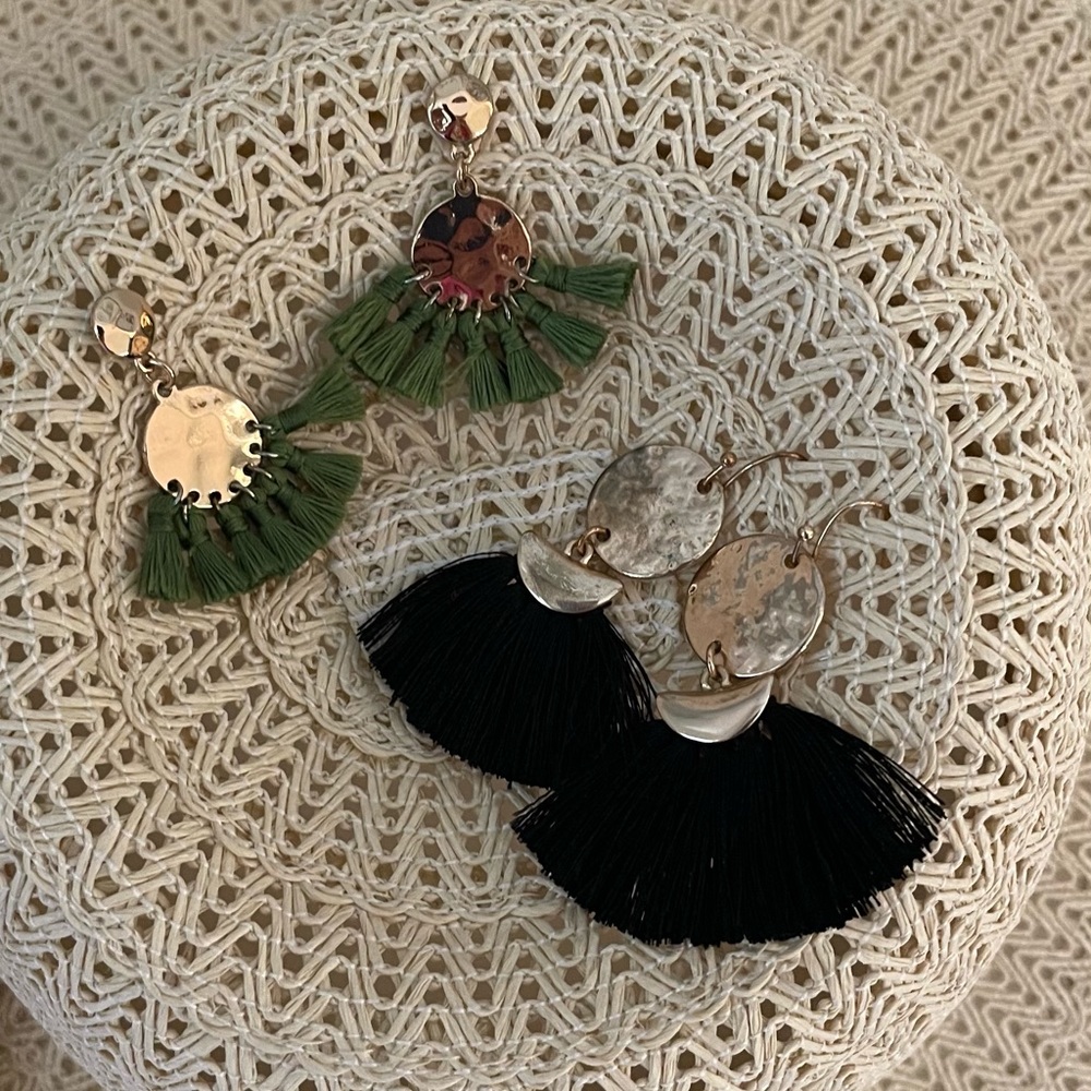 🌸4/$20 | Set of tassel earrings